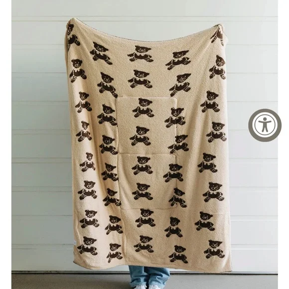 Staykation Krista Horton Brown Teddy Bear Patterned quillow - Picture 3 of 3